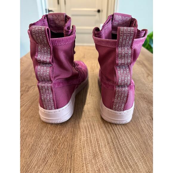 Nike | SF Air Force 1 Force is Female | Vintage Wine | AJ1700-600| Wm’s Size 6.5 - Picture 5 of 16